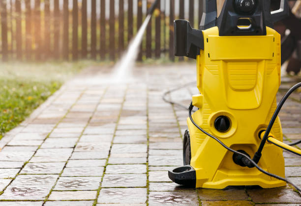 Professional  Pressure Washing Services in Tallahassee, FL